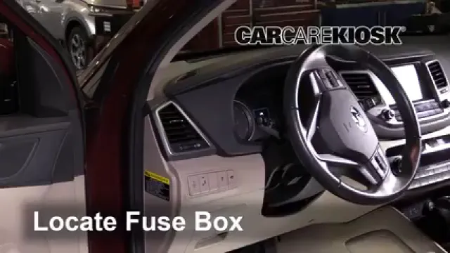 2017 Hyundai Tucson Eco 1.6L 4 Cyl. Turbo Fuse (Interior) Replace